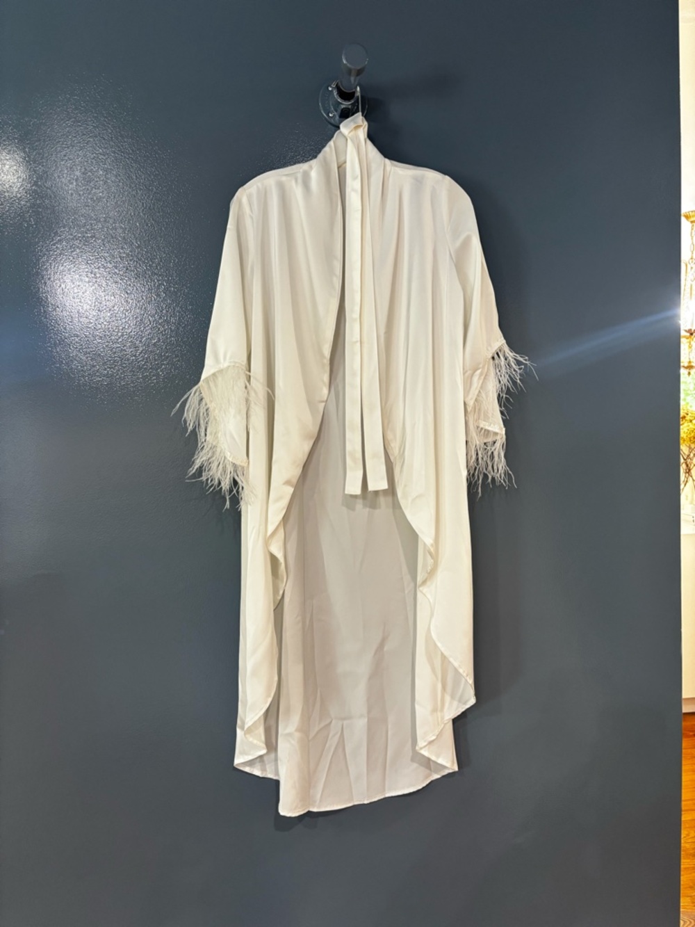 Untamed Petals Ellis Robe - Picture 2 of 2